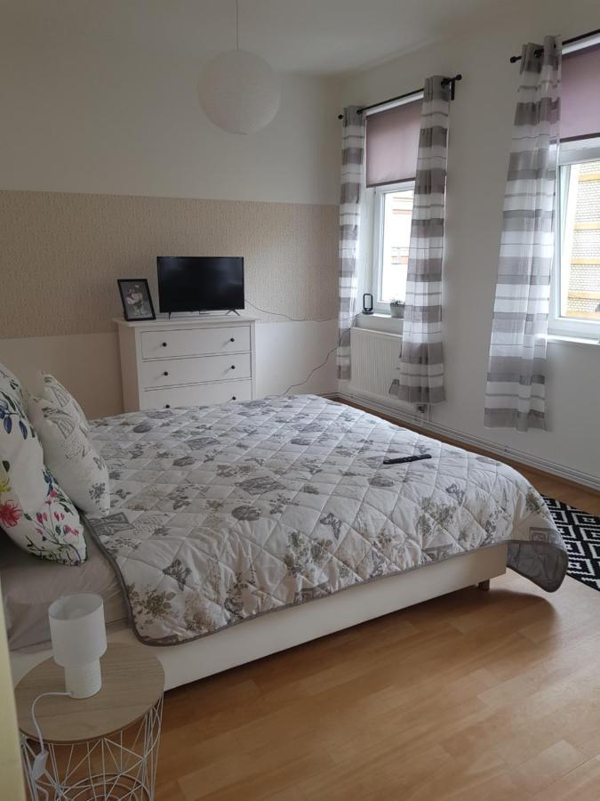 Апартаменты Apartman Deny2 Дечин Экстерьер фото